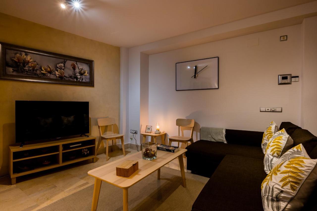 Azofaifo Donkey Apartment Seville Exterior photo